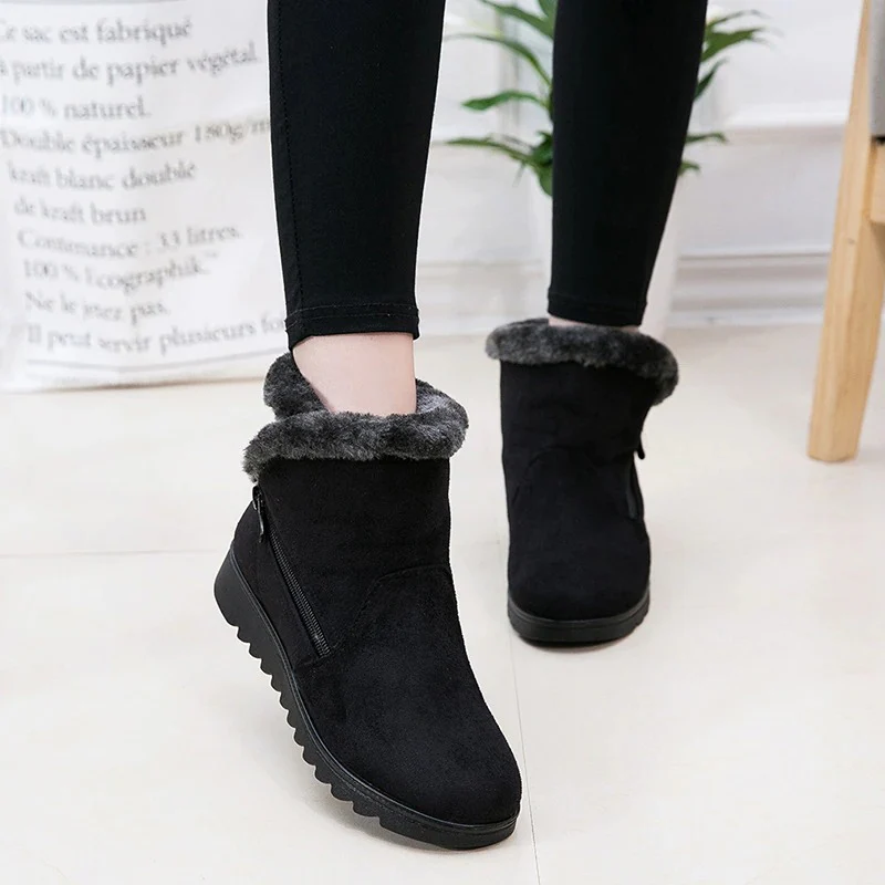 Bottines antidérapantes en peluche pour femmes - Image 7