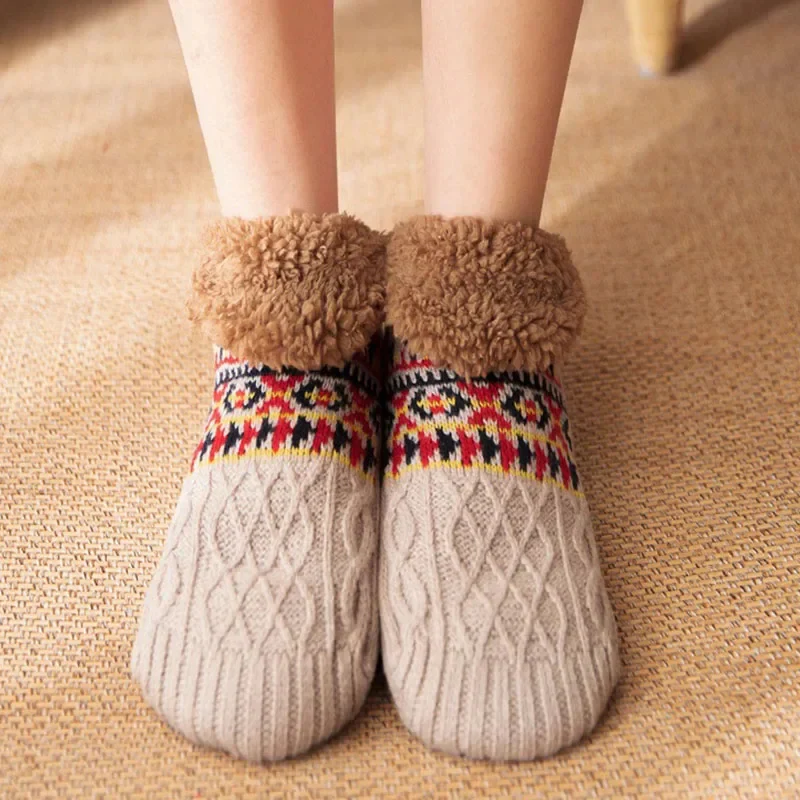 Chaussettes Chaudes Antidérapantes d'Automne pour Hommes et Femmes - Image 9