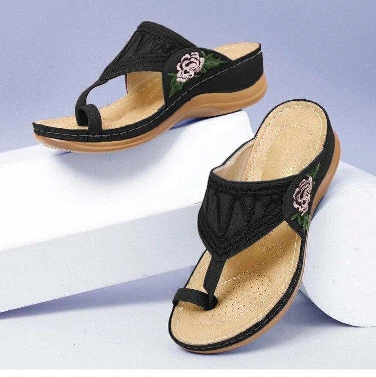 Sandales orthopédiques compensées brodées de fleurs - Image 10